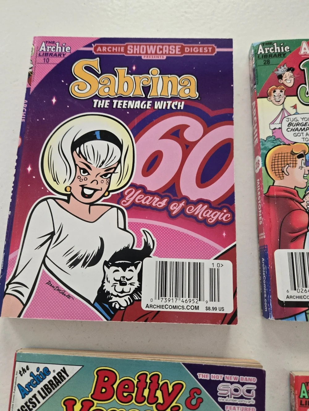4 Archie Series Books 1 Betty Veronica Double Digest #147 Archie's Funhouse